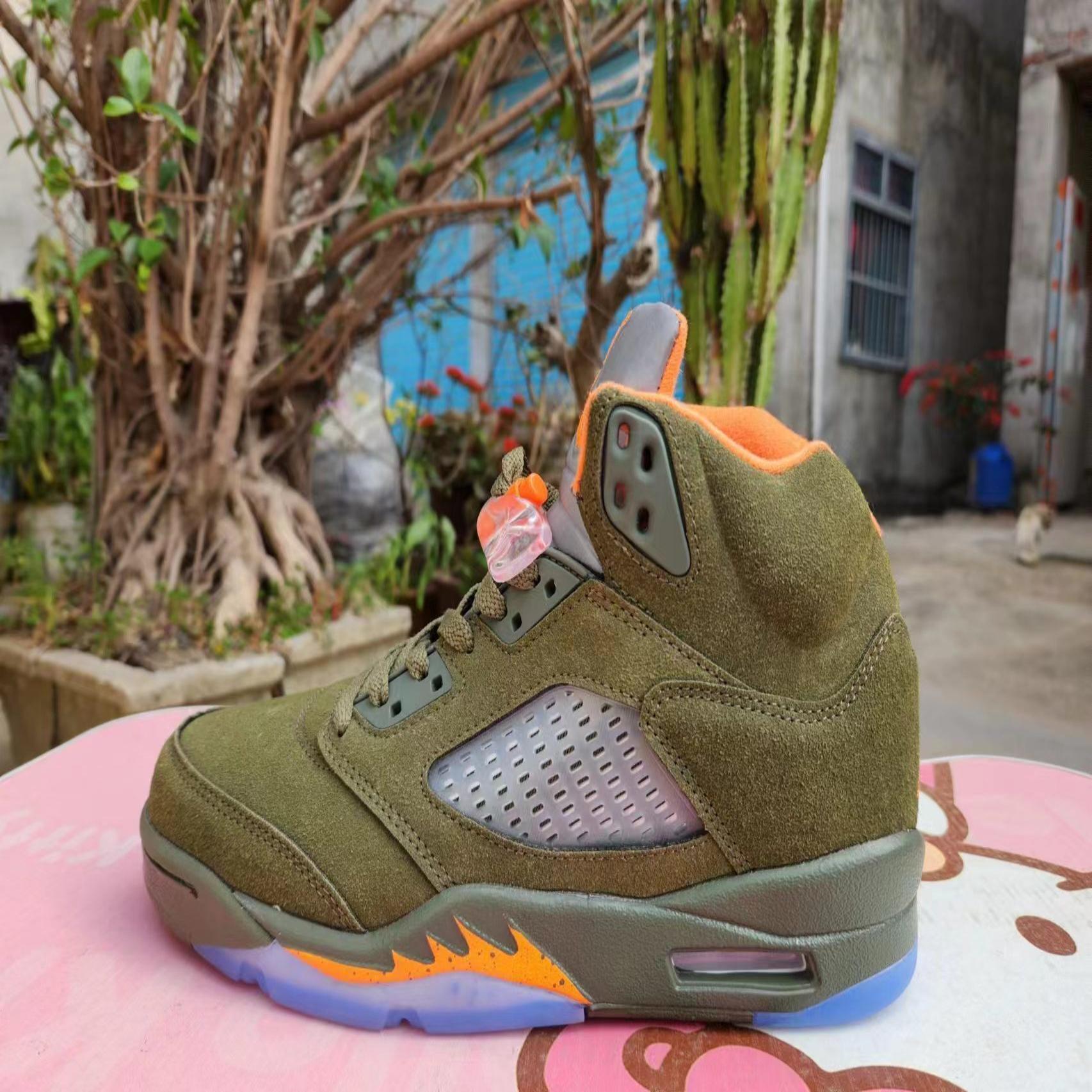 Retro 5 Basketball Sneaker Collection