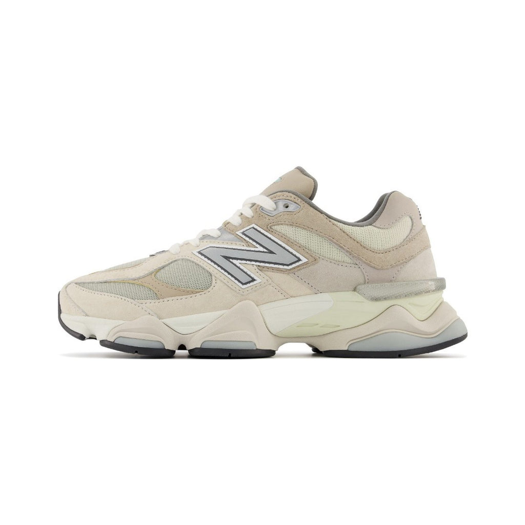 Suede Mesh Runner Collection